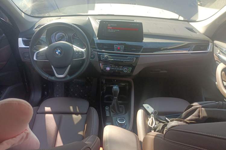 Used BMW X1 New Energy 2020 xDrive30Le Premium Edition Center Console