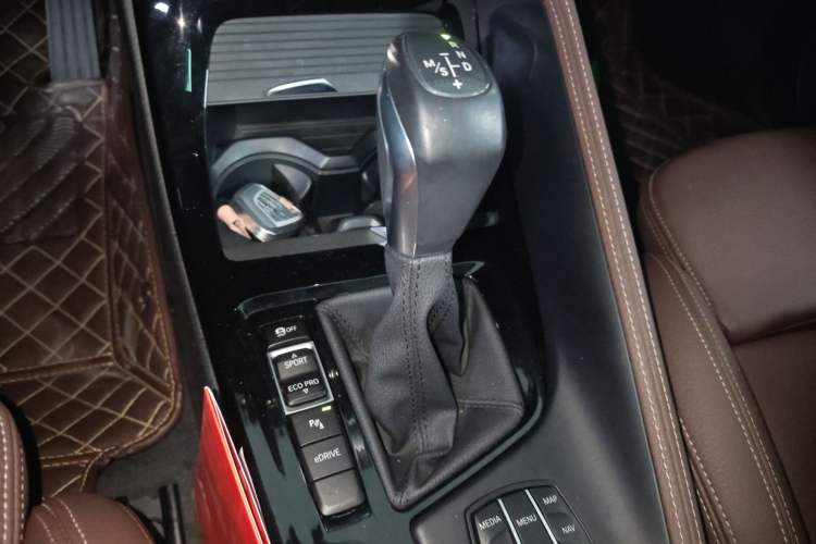 Used BMW X1 New Energy 2020 xDrive30Le Premium Edition Gear Lever