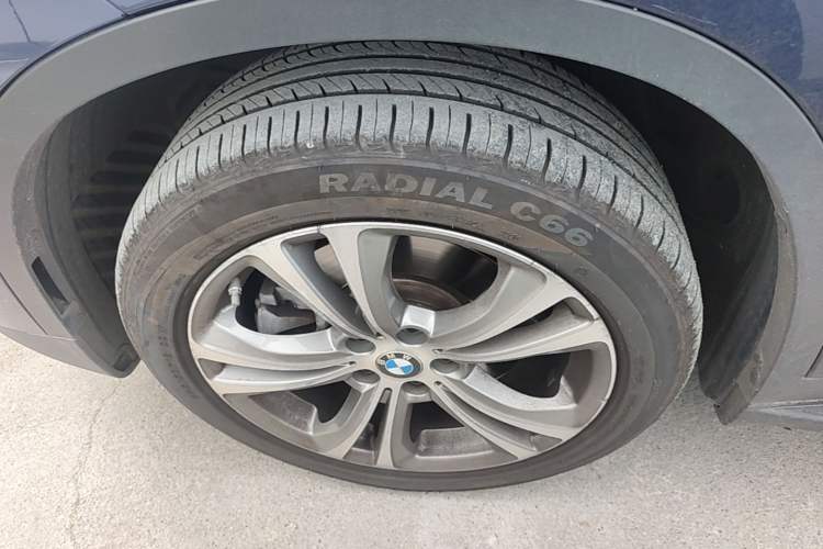 Used BMW X1 New Energy 2020 xDrive30Le Premium Edition Left Front Wheel Hub
