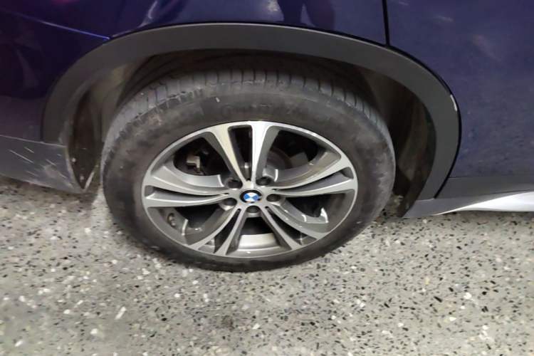 Used BMW X1 New Energy 2020 xDrive30Le Premium Edition Right Rear Wheel Hub