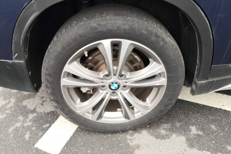 Used BMW X1 New Energy 2020 xDrive30Le Premium Edition Right Rear Wheel Hub