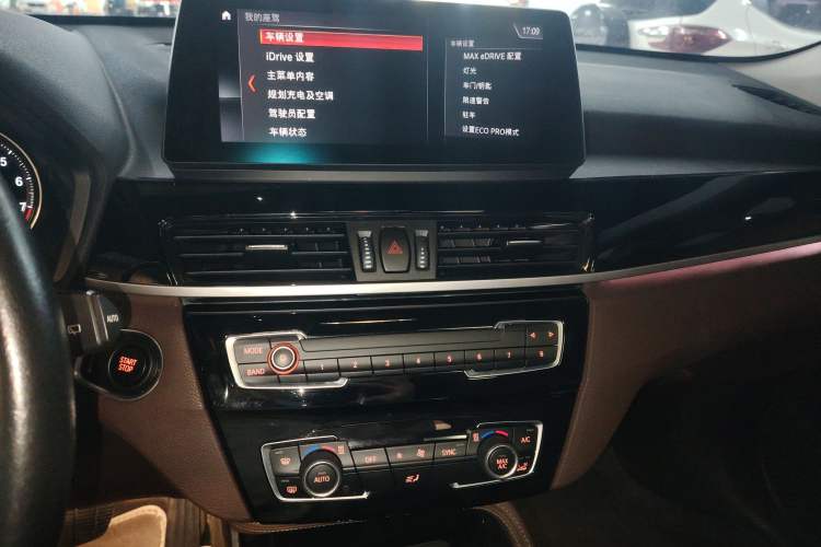Used BMW X1 New Energy 2020 xDrive30Le Premium Edition Audio And AC Panel