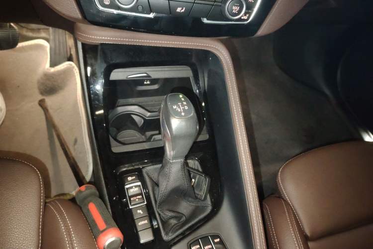 Used BMW X1 New Energy 2020 xDrive30Le Premium Edition Gear Lever