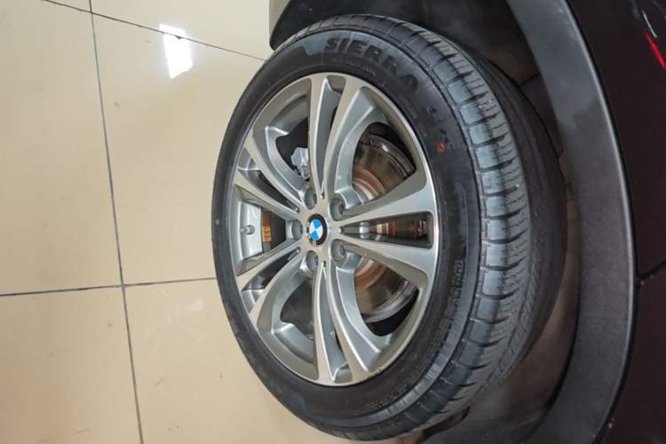 Used BMW X1 New Energy 2020 xDrive30Le Premium Edition Right Rear Wheel Hub