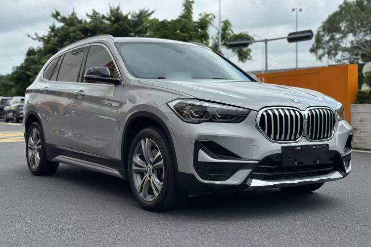 Used BMW X1 New Energy 2020 xDrive30Le Premium Edition Front Right 45 Deg
