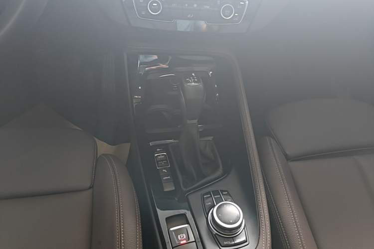 Used BMW X1 New Energy 2020 xDrive30Le Premium Edition Gear Lever