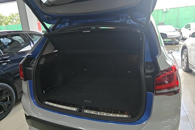 Used BMW X1 New Energy 2020 xDrive30Le Premium Edition Trunk