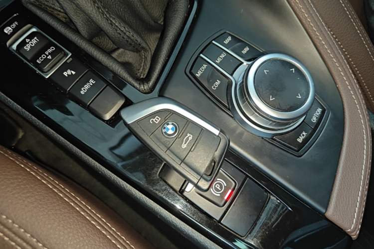 Used BMW X1 New Energy 2020 xDrive30Le Premium Edition Vehicle Key