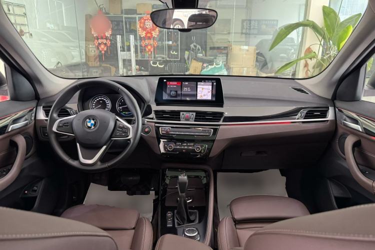Used BMW X1 New Energy 2020 xDrive30Le Premium Edition Center Console