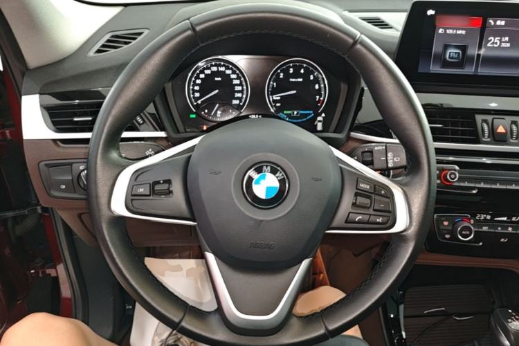 Used BMW X1 New Energy 2020 xDrive30Le Premium Edition Steering Wheel