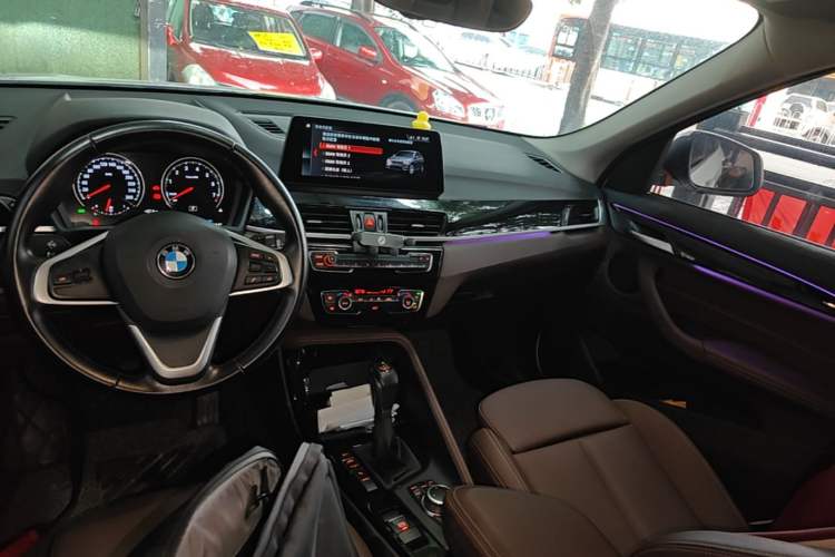 Used BMW X1 New Energy 2020 xDrive30Le Premium Edition Audio And AC Panel