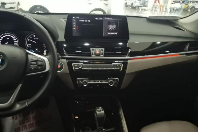 Used BMW X1 New Energy 2020 xDrive30Le Premium Edition Audio And AC Panel