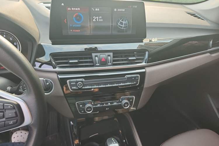 Used BMW X1 New Energy 2020 xDrive30Le Premium Edition Audio And AC Panel