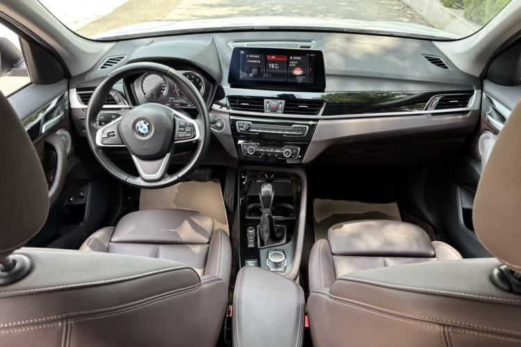 Used BMW X1 New Energy 2020 xDrive30Le Premium Edition Center Console