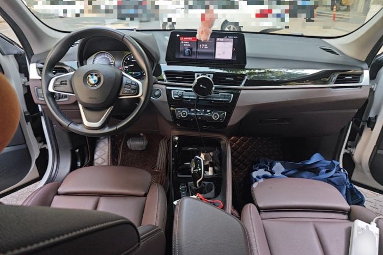 Used BMW X1 New Energy 2020 xDrive30Le Premium Edition Center Console
