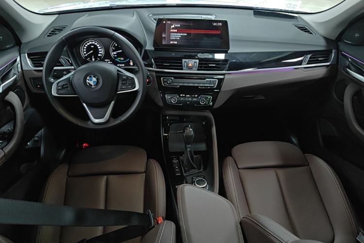 Used BMW X1 New Energy 2020 xDrive30Le Premium Edition Center Console