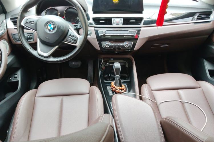 Used BMW X1 New Energy 2020 xDrive30Le Premium Edition Center Console