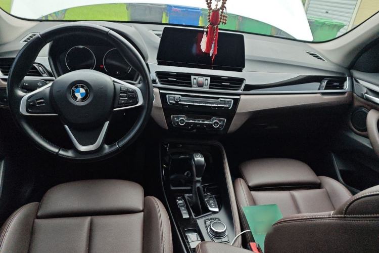 Used BMW X1 New Energy 2020 xDrive30Le Premium Edition Center Console