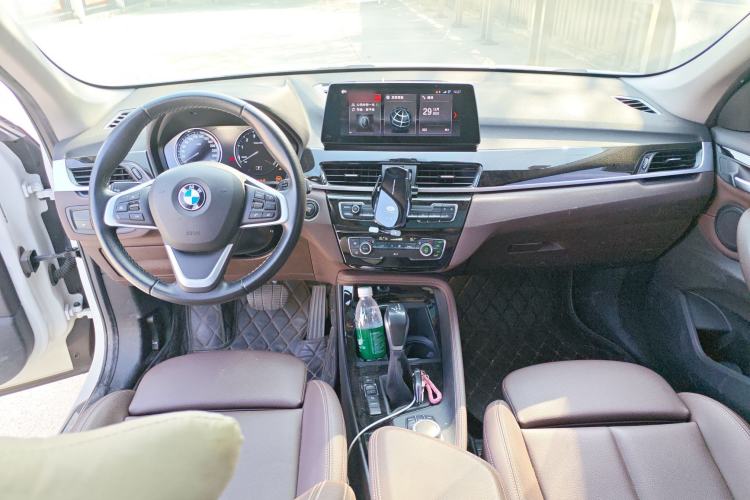 Used BMW X1 New Energy 2020 xDrive30Le Premium Edition Center Console