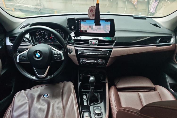 Used BMW X1 New Energy 2020 xDrive30Le Premium Edition Center Console