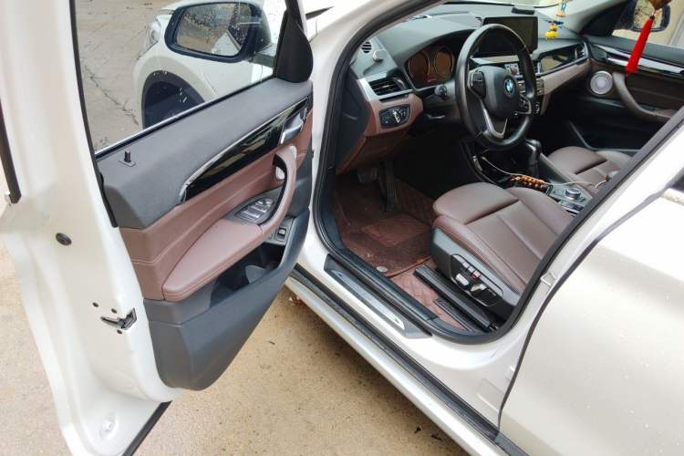 Used BMW X1 New Energy 2020 xDrive30Le Premium Edition Driver Seat