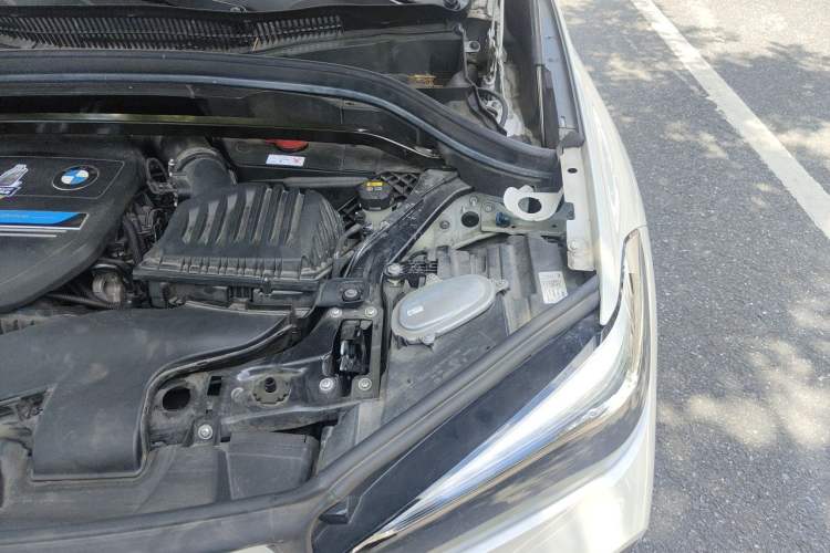 Used BMW X1 New Energy 2020 xDrive30Le Premium Edition Engine Bay Left