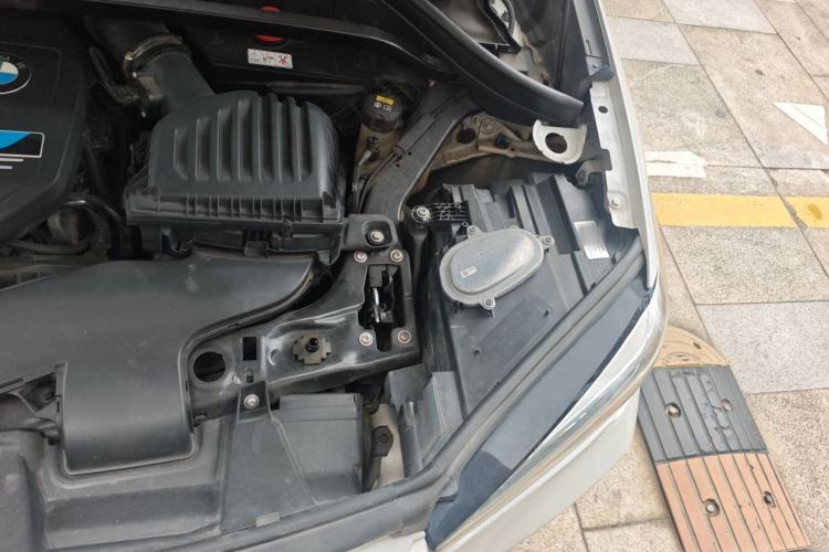 Used BMW X1 New Energy 2020 xDrive30Le Premium Edition Engine Bay Left