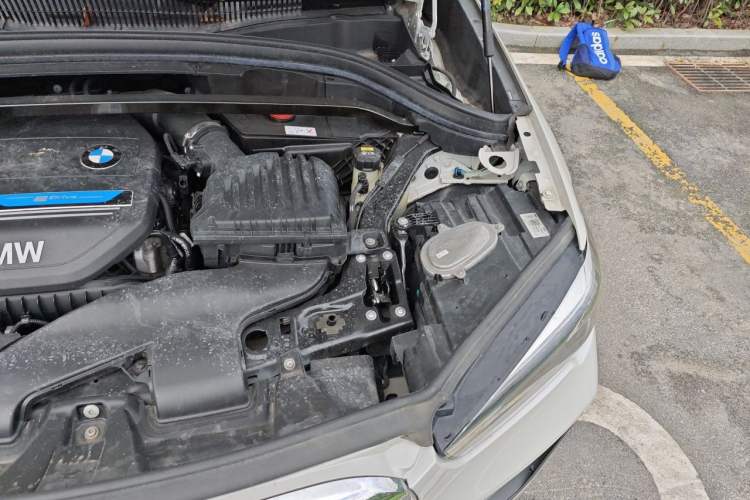Used BMW X1 New Energy 2020 xDrive30Le Premium Edition Engine Bay Left