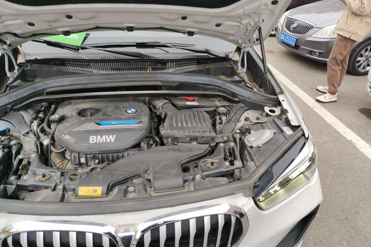 Used BMW X1 New Energy 2020 xDrive30Le Premium Edition Engine Bay Left