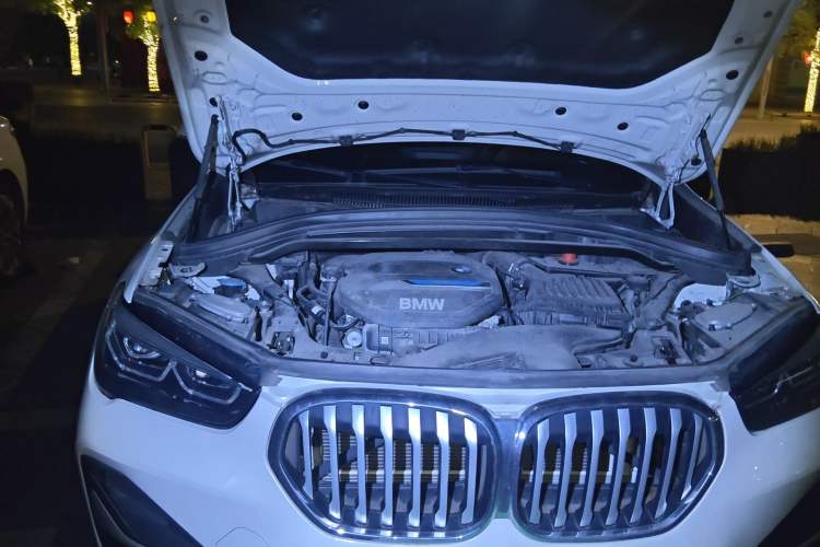 Used BMW X1 New Energy 2020 xDrive30Le Premium Edition Engine Bay Right
