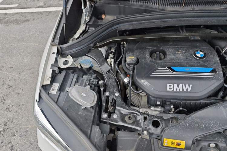 Used BMW X1 New Energy 2020 xDrive30Le Premium Edition Engine Bay Right