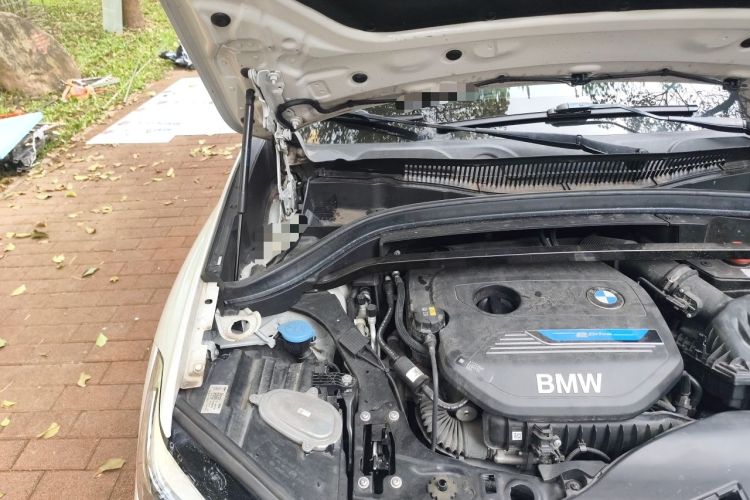 Used BMW X1 New Energy 2020 xDrive30Le Premium Edition Engine Bay Right