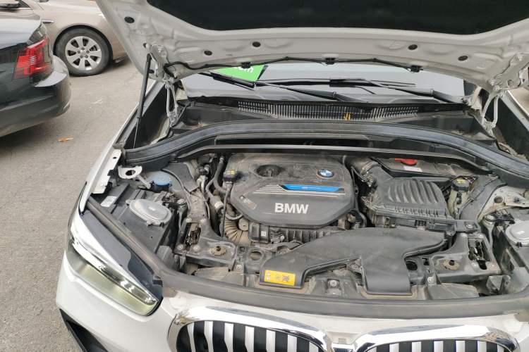 Used BMW X1 New Energy 2020 xDrive30Le Premium Edition Engine Bay Right