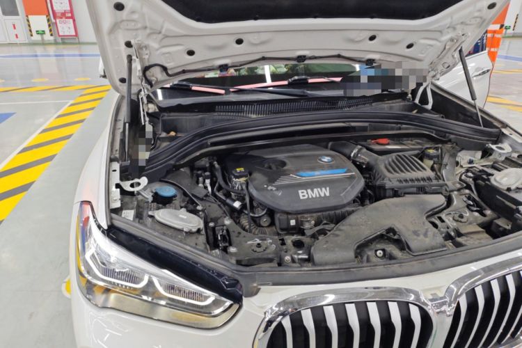 Used BMW X1 New Energy 2020 xDrive30Le Premium Edition Engine Bay Right