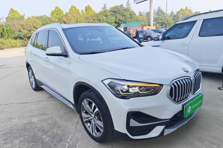 Used BMW X1 New Energy 2020 xDrive30Le Premium Edition Front Right 45 Deg