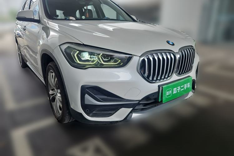 Used BMW X1 New Energy 2020 xDrive30Le Premium Edition Front Right 45 Deg
