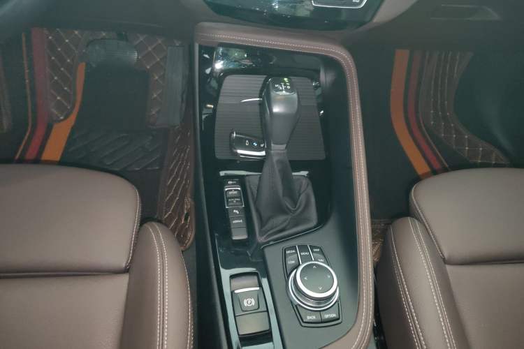 Used BMW X1 New Energy 2020 xDrive30Le Premium Edition Gear Lever