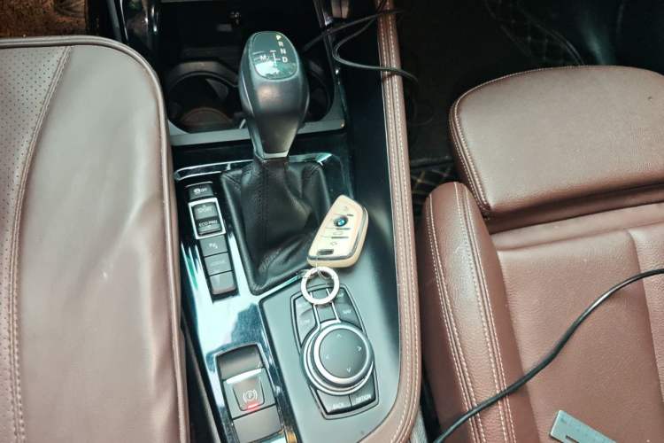 Used BMW X1 New Energy 2020 xDrive30Le Premium Edition Gear Lever