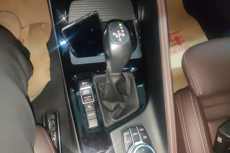 Used BMW X1 New Energy 2020 xDrive30Le Premium Edition Gear Lever