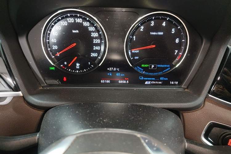 Used BMW X1 New Energy 2020 xDrive30Le Premium Edition Instrument Cluster