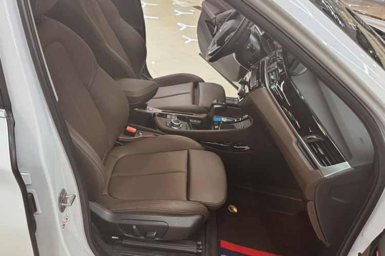 Used BMW X1 New Energy 2020 xDrive30Le Premium Edition Interior 9