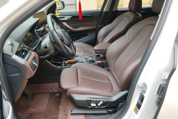 Used BMW X1 New Energy 2020 xDrive30Le Premium Edition Left Front Seat