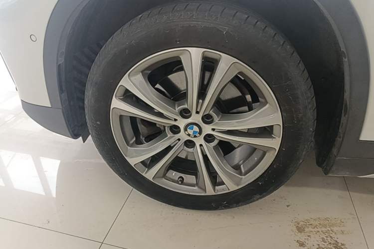 Used BMW X1 New Energy 2020 xDrive30Le Premium Edition Left Front Wheel Hub