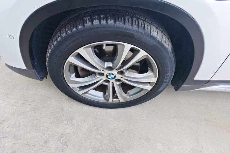 Used BMW X1 New Energy 2020 xDrive30Le Premium Edition Left Front Wheel Hub