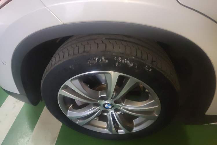 Used BMW X1 New Energy 2020 xDrive30Le Premium Edition Left Front Wheel Hub