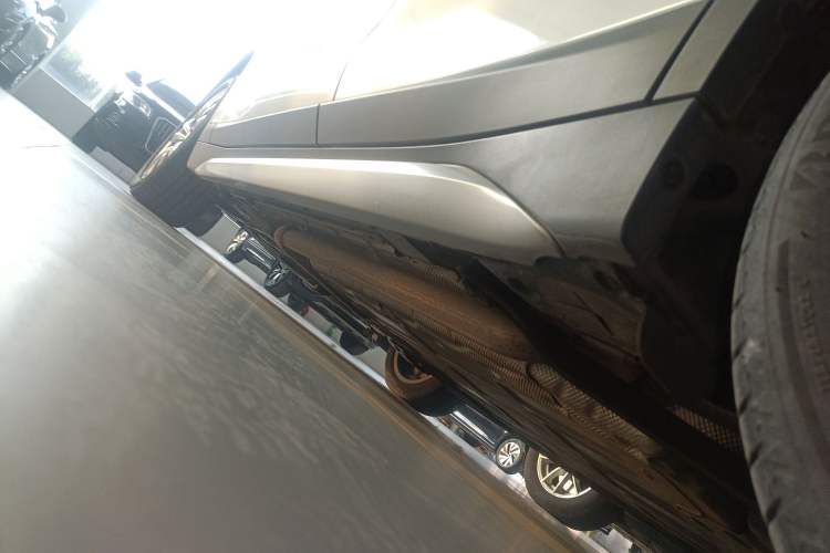 Used BMW X1 New Energy 2020 xDrive30Le Premium Edition Left Side Sill