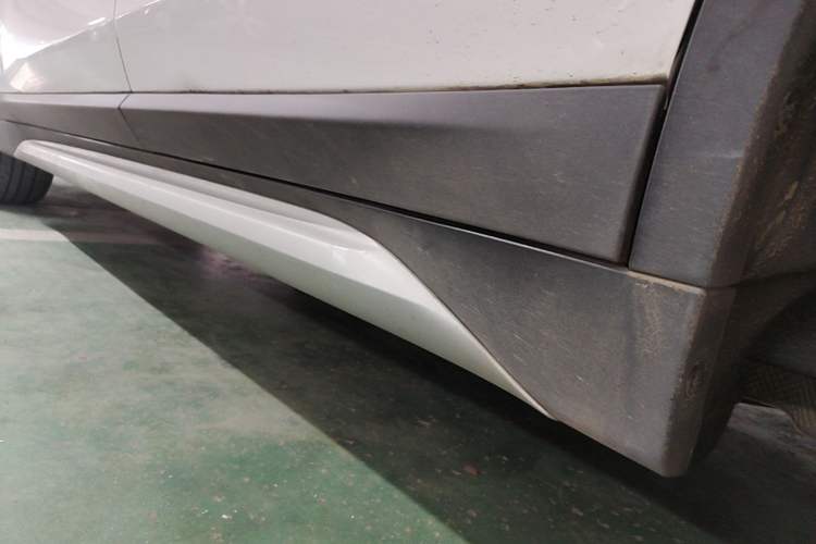 Used BMW X1 New Energy 2020 xDrive30Le Premium Edition Left Side Sill