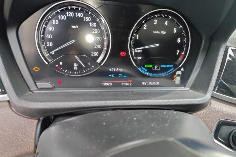 Used BMW X1 New Energy 2020 xDrive30Le Premium Edition Odometer Close Up
