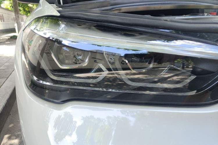 Used BMW X1 New Energy 2020 xDrive30Le Premium Edition Right Front Headlight