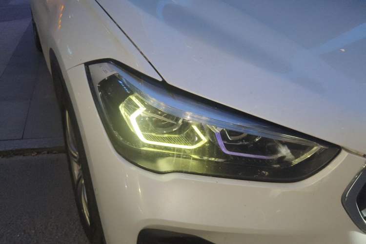 Used BMW X1 New Energy 2020 xDrive30Le Premium Edition Right Front Headlight